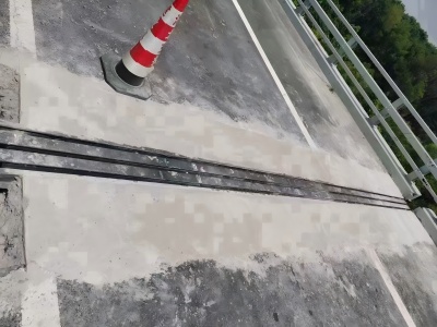 富文镇伸缩缝更换后浇筑材料快速结构修补料速砼的产品特点及施工流程​